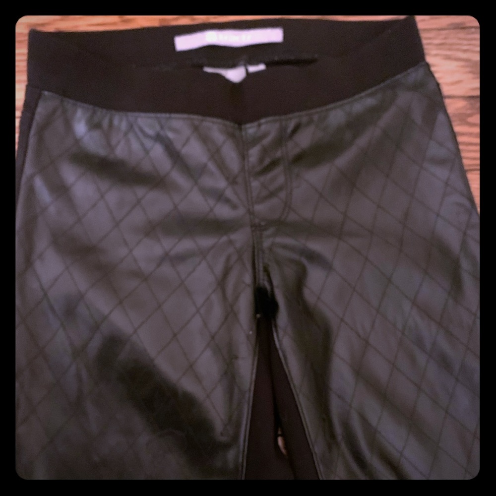 Girls Tractr vegan leather front pull on leggings.
